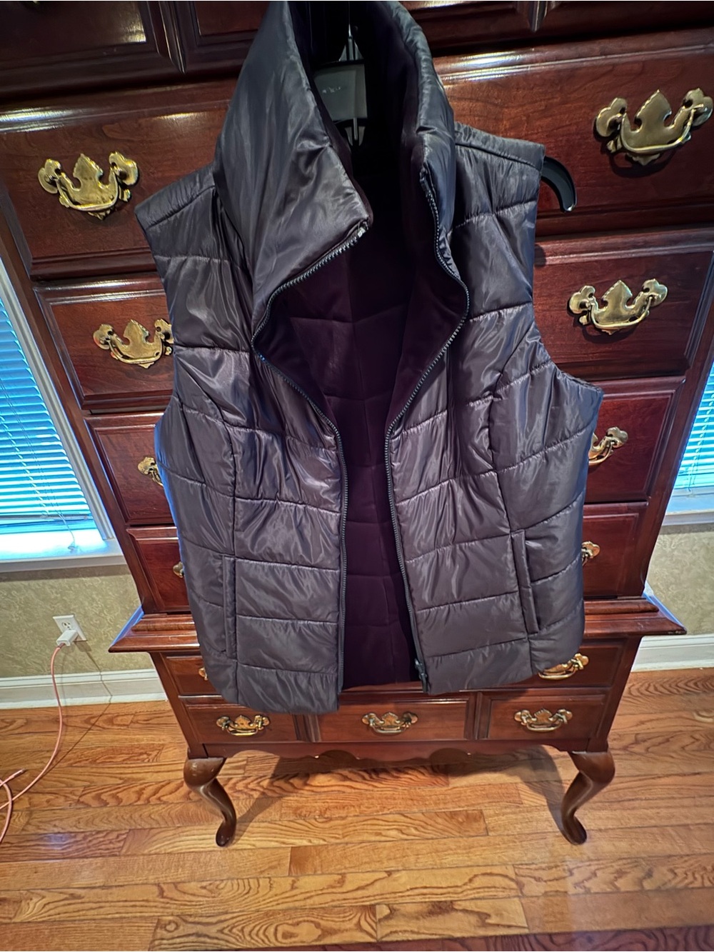 Chico's Quilted Puffer Vest in Dark Brown